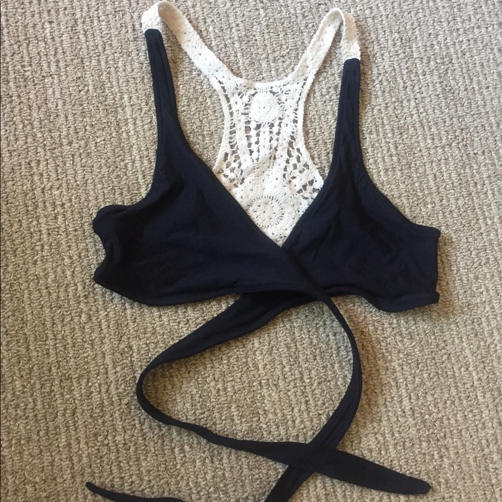 L space Joey wrap bikini top